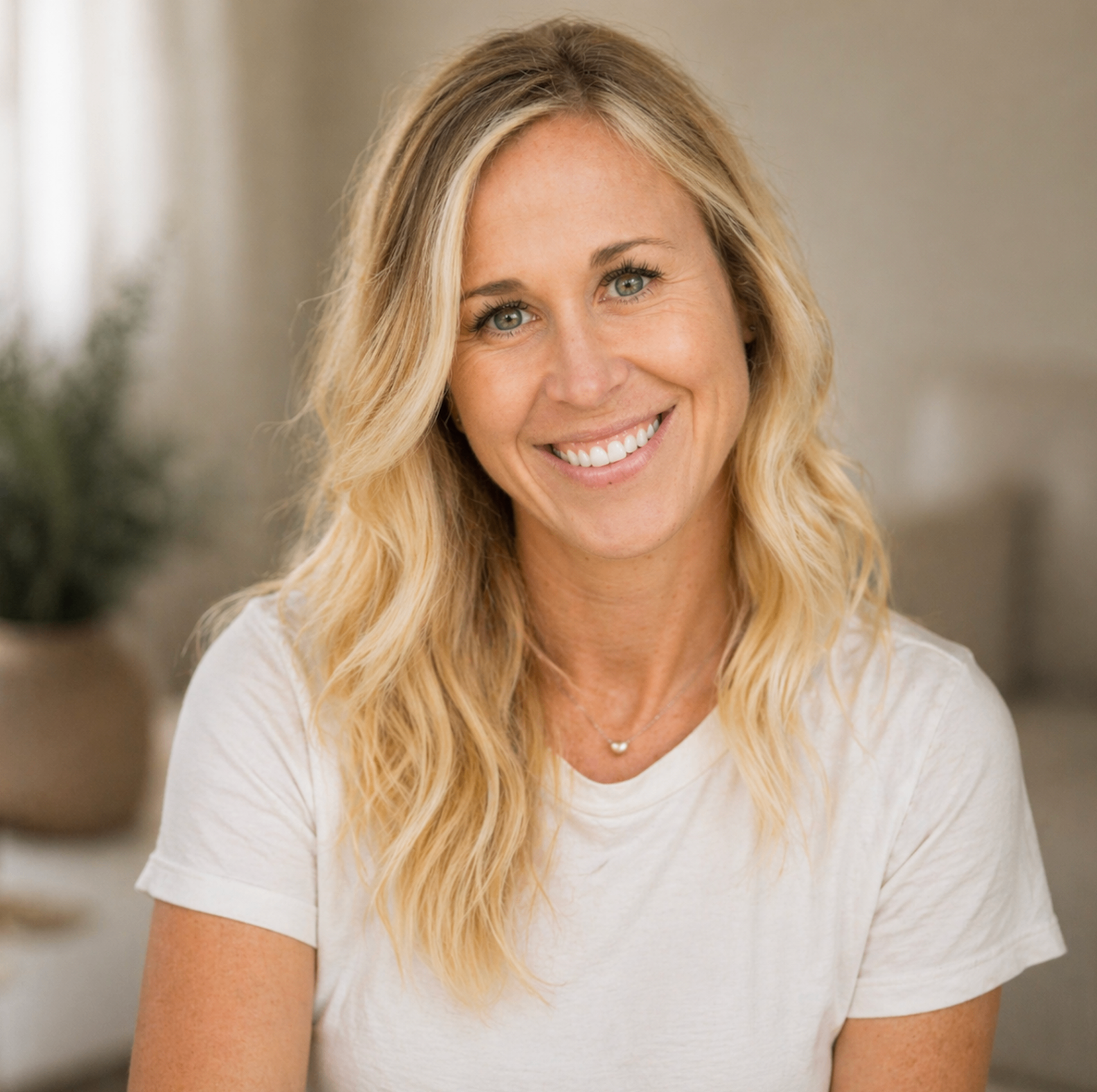 Portrait of Cara Steinmann, founder of SHEER, Rhaina, and Ravel